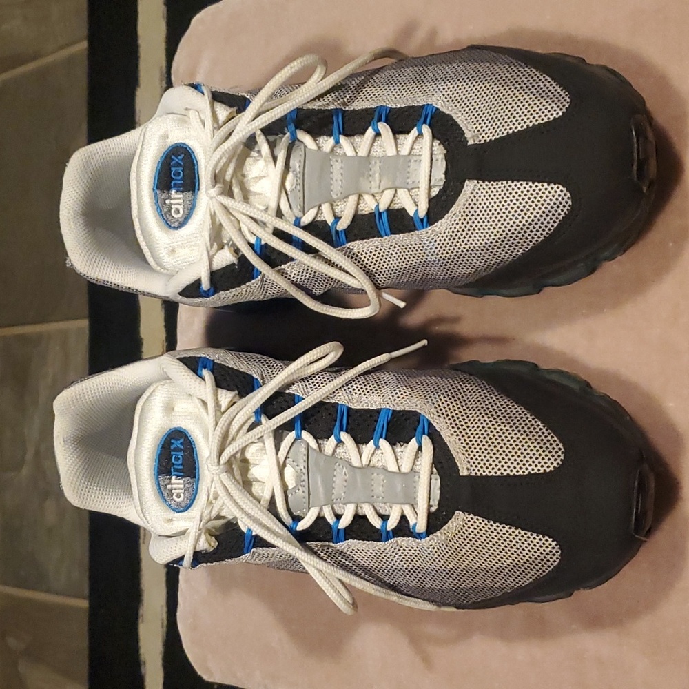 Nike Aie Max